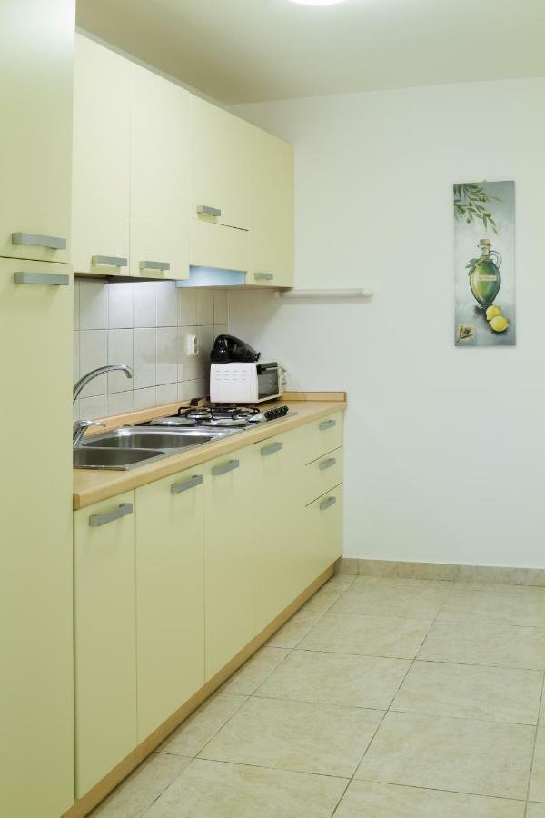 Apartman Banjole Yards